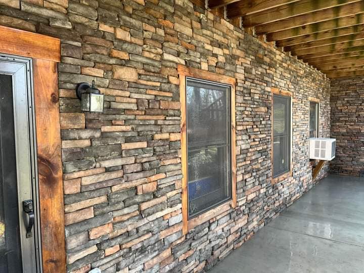 Read more about the article Elk Ridge Stack-Ledge Stone